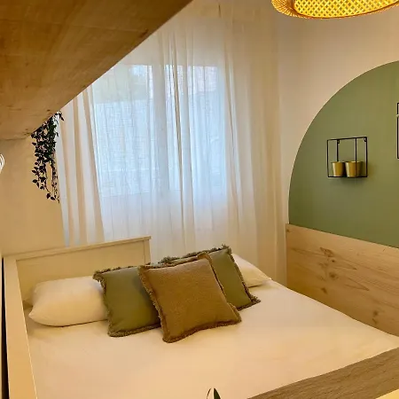 Daire Refugio Vacacional. Wifi, Terrace, Sea & Nature. *