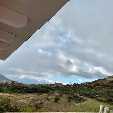 Refugio Vacacional. Wifi, Terrace, Sea & Nature. *